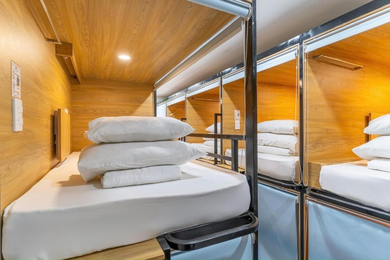 Amango Hostel Хошимін Екстер'єр фото